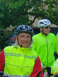 Pesmes Maryse et Michel 200x267.JPG